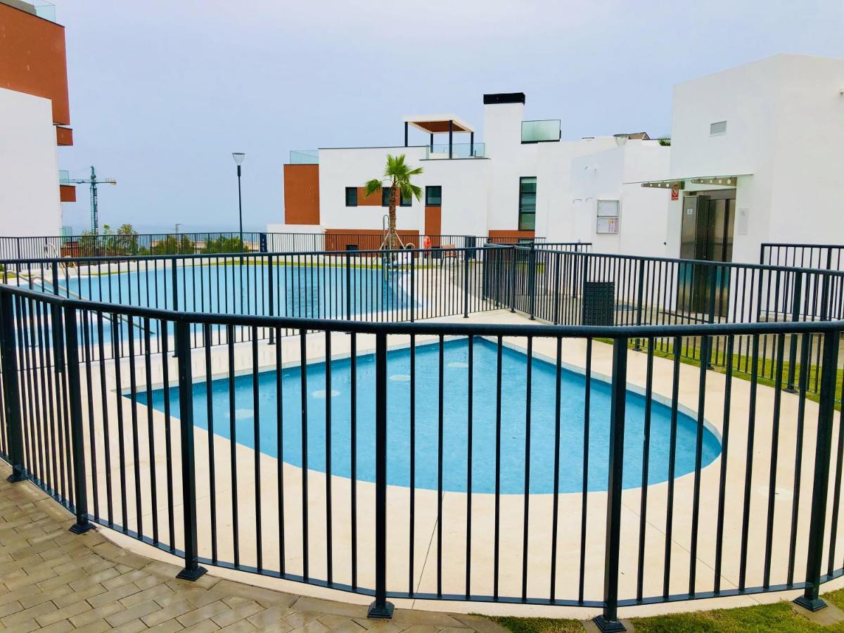 Beach Paradise In 푸엔히롤라 외부 사진