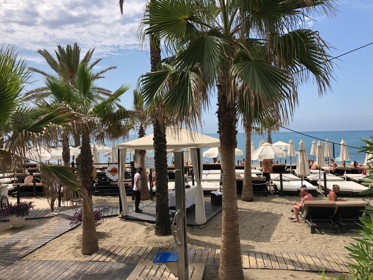 Beach Paradise In 푸엔히롤라 외부 사진