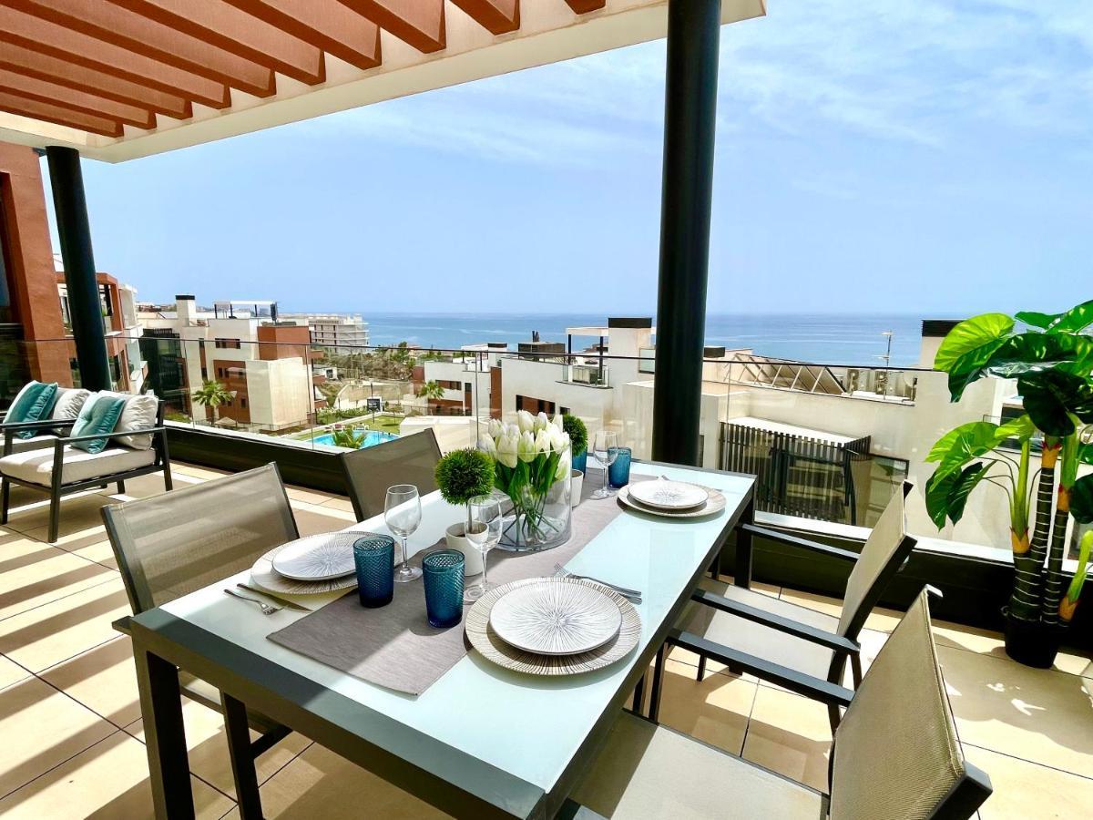 Beach Paradise In 푸엔히롤라 외부 사진