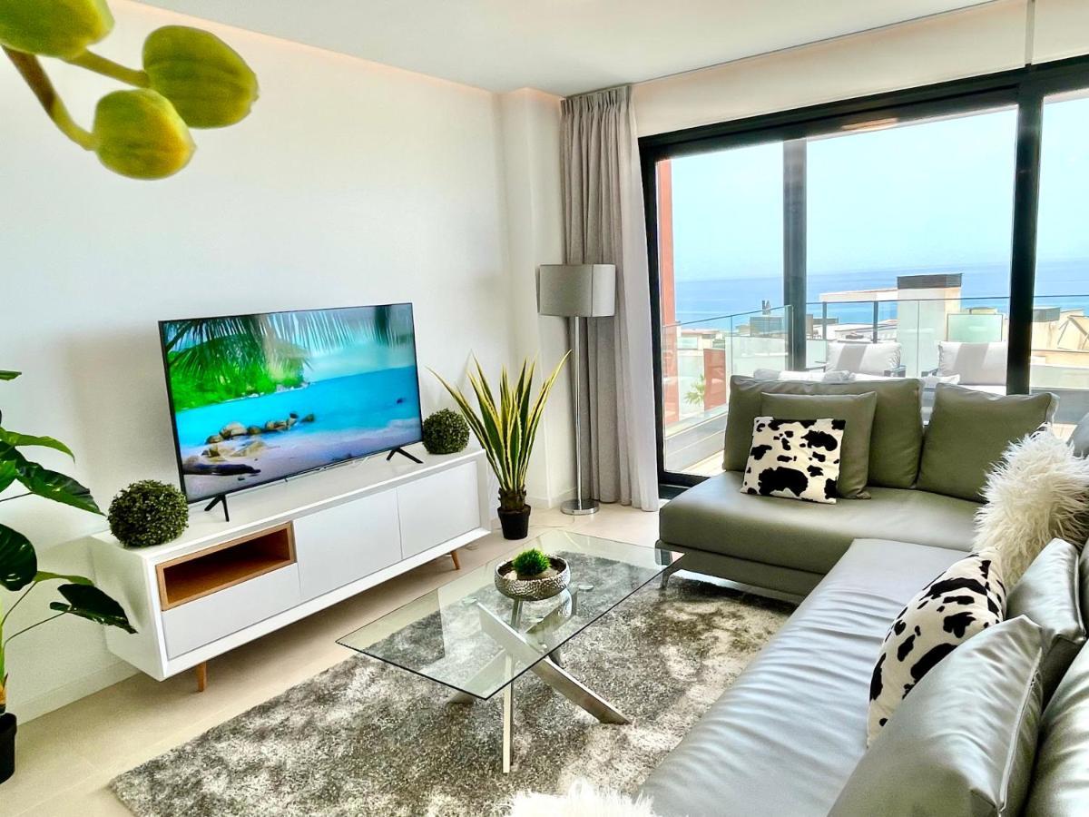 Beach Paradise In 푸엔히롤라 외부 사진